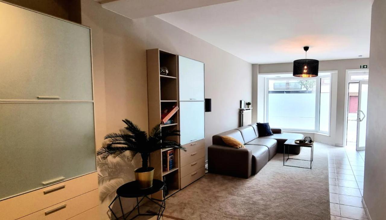 Familie Appartement Hartje Knokke Met Optie Parking 外观 照片