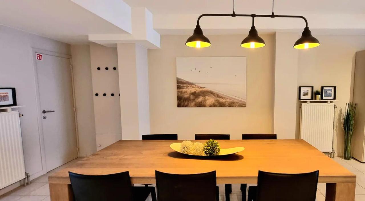 Familie Appartement Hartje Knokke Met Optie Parking 外观 照片